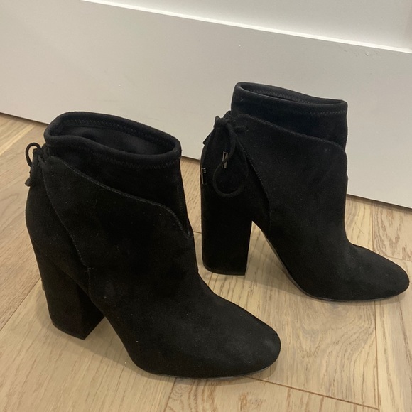 Kendall and Kylie brand black high heeled booted size 7.5 - Picture 1 of 3